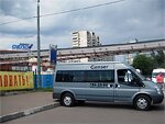 Бесплатный автобус Genser в пункт аренды автомобилей АрендаАвто-стр на ул.Добролюбова
